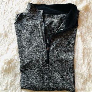 HEATHER GREY UNDER ARMOUR HEATGEAR SHIRT
